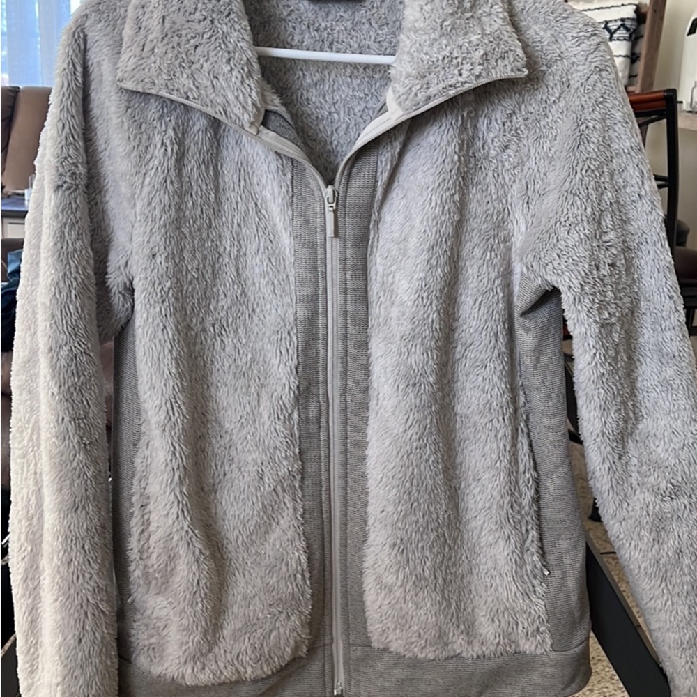 North face jacket - Picture 3 of 3